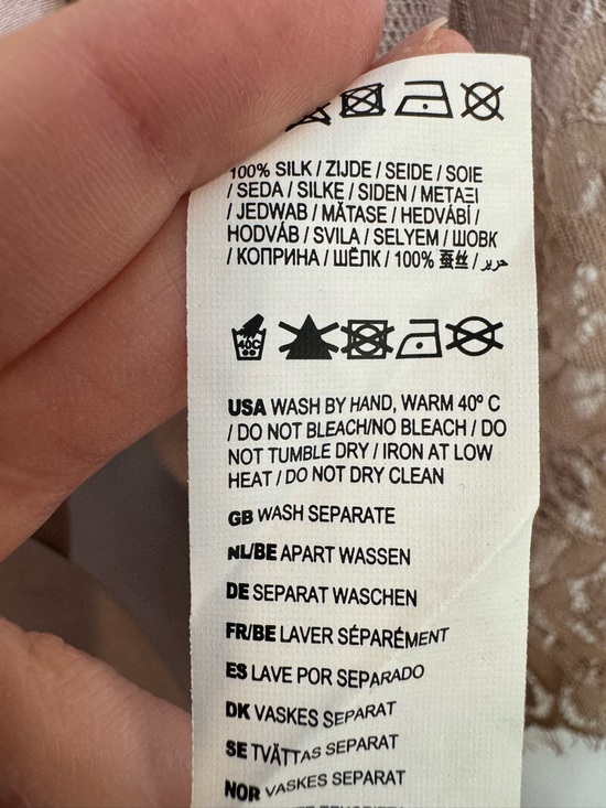 Hunkemöller Noir collection Taupe Lace-Sleeve Satin Robe Kimono Silk - Picture 10 of 11